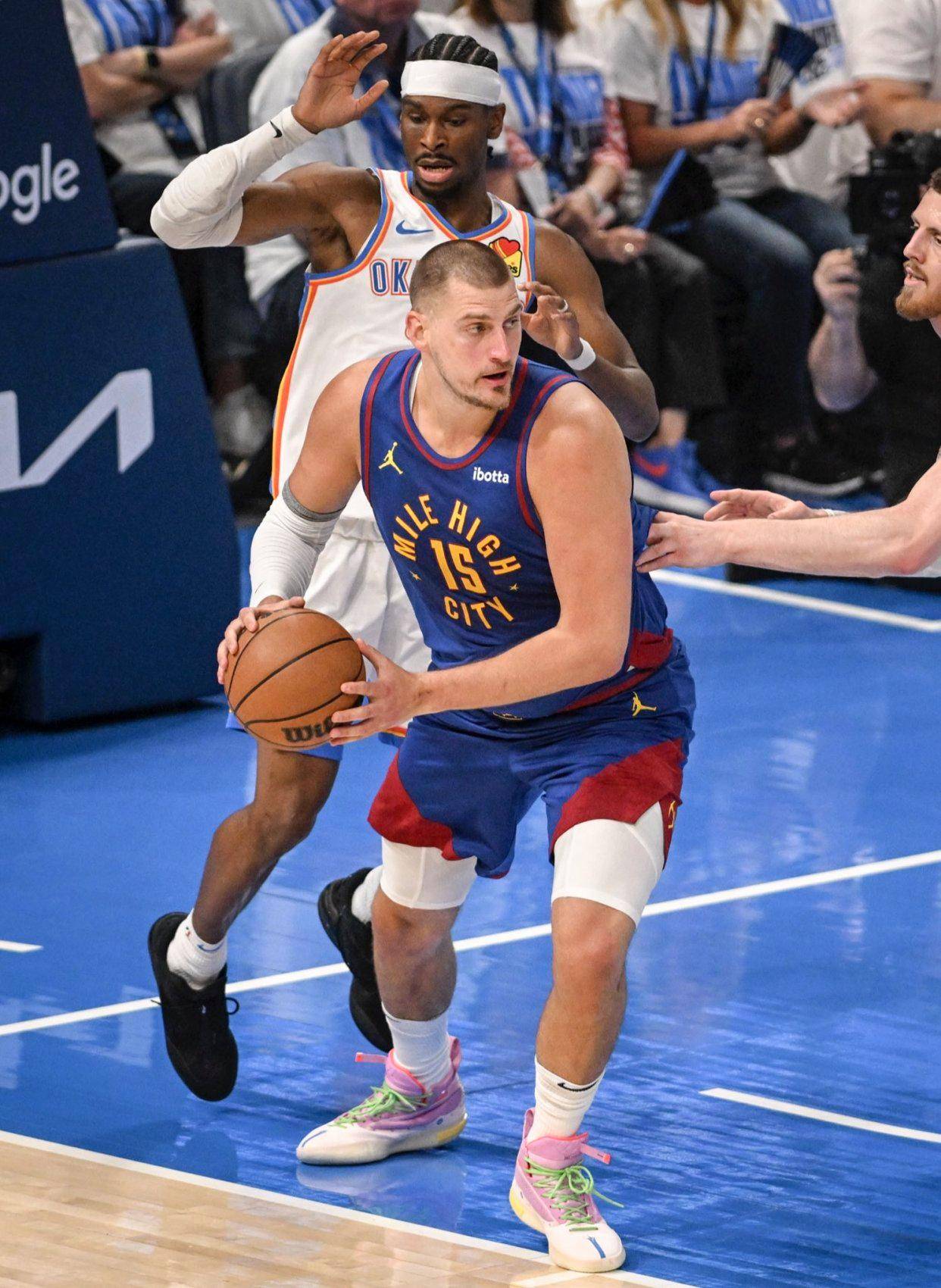 的情况显得 的情况显得