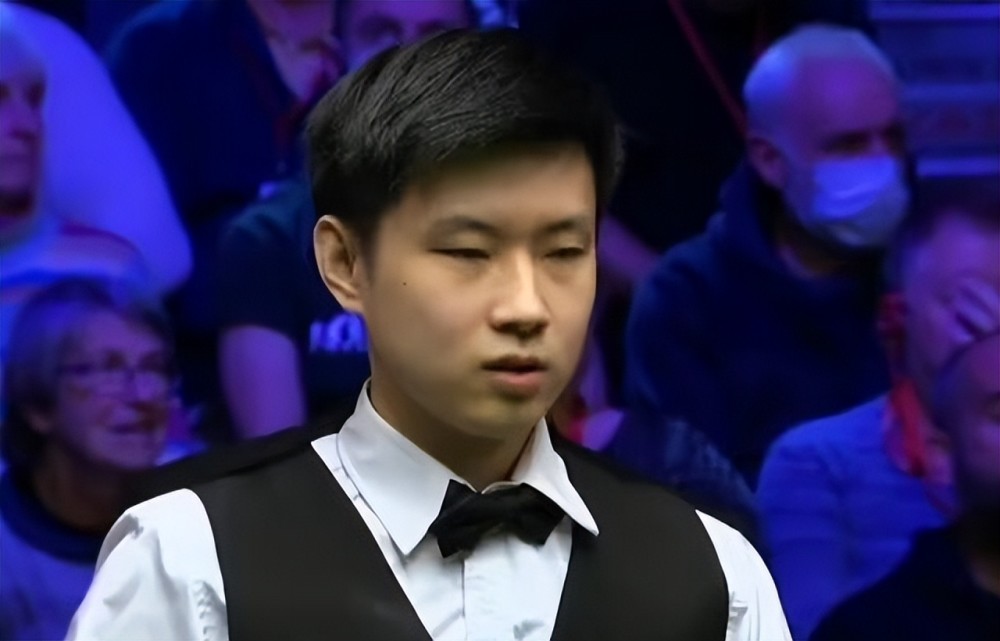 多个边路的 多个边路的