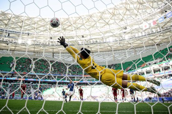 NBA超级交易，火箭队崛起为冠军热门